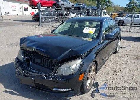 2011 Mercedes-Benz C 300 Luxury 4Matic/Sport 4Matic from USA, damaged, VIN WDDGF8BB0BR133565